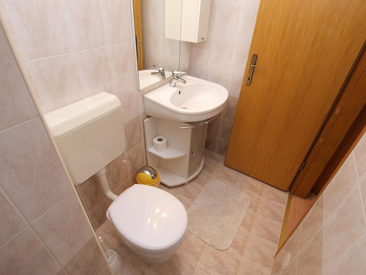 Apartments Milan 1048 Rovinj Bagian luar foto