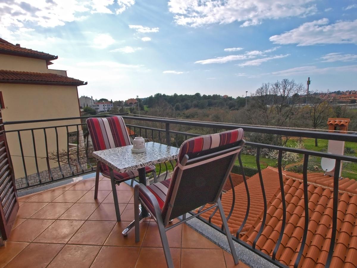 Apartments Milan 1048 Rovinj Bagian luar foto