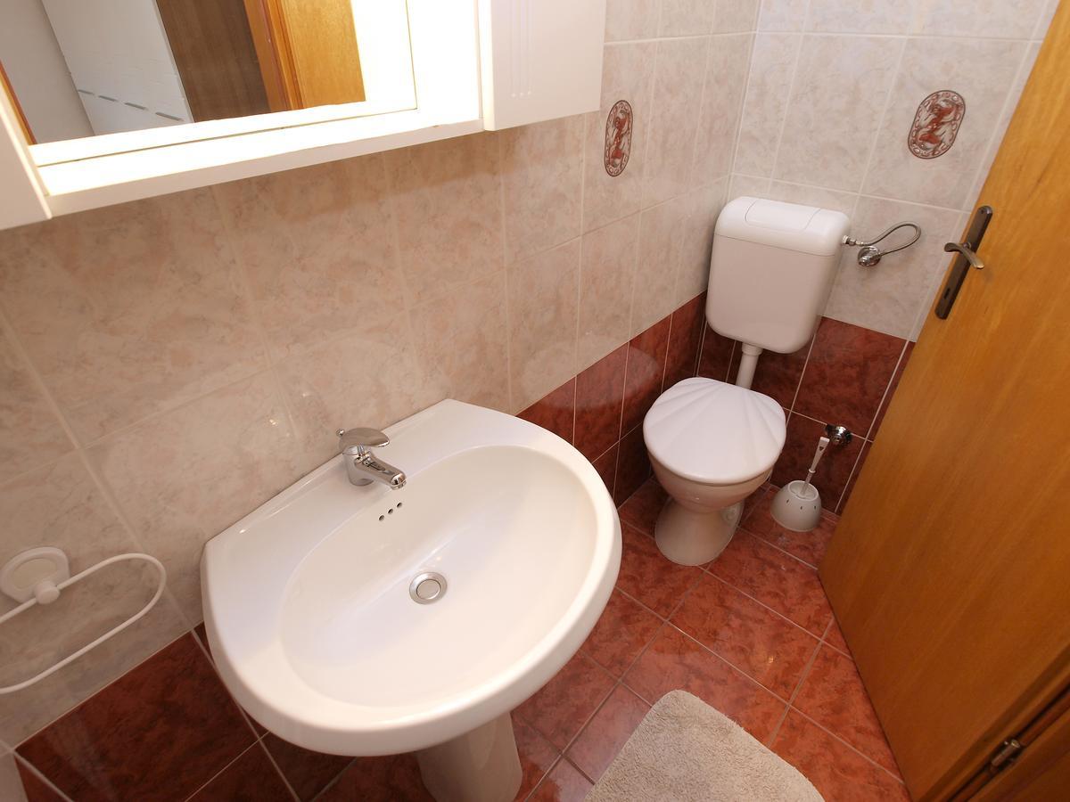 Apartments Milan 1048 Rovinj Bagian luar foto