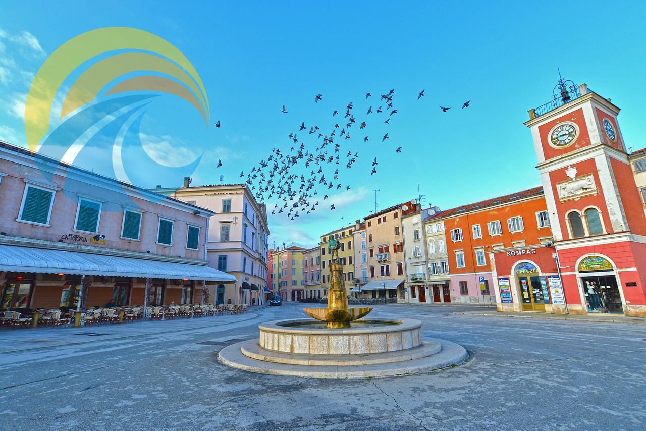 Apartments Milan 1048 Rovinj Bagian luar foto